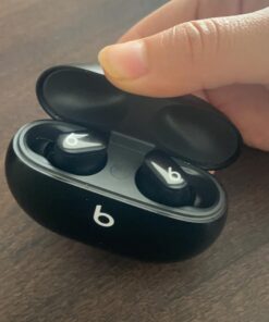 Beats Studio Buds - True Wireless Noise Cancelling Earbuds - Compatible with Apple & Android, Built-in Microphone, IPX4 Rating, Sweat Resistant Earphones, Class 1 Bluetooth Headphones - Black Without AppleCare+ 42 61omtuPTxkL