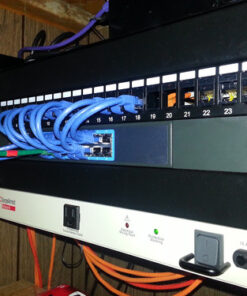 TRENDnet - TEG-S16DG 16-Port Unmanaged Gigabit GREENnet Desktop Metal Switch, TEG-S16DG, Ethernet Splitter, Ethernet/Network Switch, 16 x 10/100/1000 RJ-45 Ports, 32 Gbps Forwarding Capacity, Lifetime Protection Black Version 1.0 21 61psM7s64fL