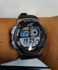 Casio Men's AE1000W-1BVCF Silver-Tone and Black Digital Sport Watch with Black Resin Band 22 61qAncrBDyL