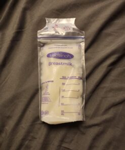 Lansinoh Breastmilk Storage Bags, 200 Count Value Pack, Easy to Use Milk Storage Bags for Breastfeeding, Presterilized, Hygienically Doubled-Sealed, for Refrigeration and Freezing, 6 Ounce 200.0 35 61qEjRsr6XL