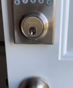 Kwikset 92640-001 Contemporary Electronic Keypad Single Cylinder Deadbolt with 1-Touch Motorized Locking, Satin Nickel, 8 x 4 x 6 42 61qGFbSmdUL