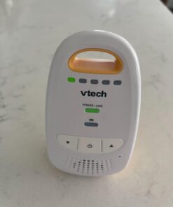 VTech DM111 Upgraded Audio Baby Monitor. 1 Parent Unit with Rechargeable Battery, Best-in-Class Long Range, Digital Wireless Transmission, Crystal-Clear Sound, Plug & Play, Sound Indicator & Alerts Audio Monitor with 1 Parent Unit 43 61qOa7pgctL