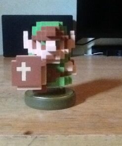 Nintendo 8-Bit Link: The Legend of Zelda amiibo 45 61qsnuA77ZL
