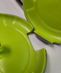 Kitchy Pizza Cutter Wheel with Protective Blade Cover, Ergonomic Pizza Slicer (Green) Green 33 61r7NL055oL