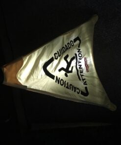 Rubbermaid Commercial Products Multilingual "Wet Floor" Pop-Up Floor Cone, 20-Inch, Yellow, Warning Sign for Grocery Stores/Office/Restaurant/Malls Pop-Up Cones 20 IN 7 61rJjjaHqXL