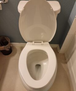 WSSROGY Elongated Toilet Seat with Lid, Quiet Close, Fits Standard Elongated or Oblong Toilets, Slow Close Seat and Cover, Oval, White 37 61rPctqG9SL