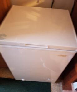 Midea MRC04M3AWW, White 3.5 cu. ft. Mini Freezer, Cubic Feet 3.5 Cubic Feet 46 61rgtgJqLdL