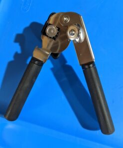 OXO Good Grips Soft-Handled Manual Can Opener 44 61t 8FQRbmL