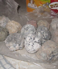 Large Size Break Open Geodes Kit 12 Whole Geodes By Ancient Treasure Adventures 64 61tEg9jX4L