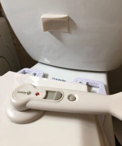 Safety 1st Swing Shut Toilet Lock 1 47 61tLstxfcaL