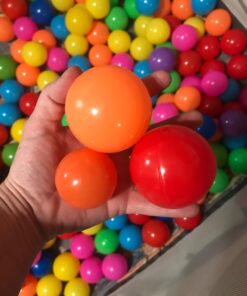 Amazon Basics BPA Free Crush-Proof Plastic Pit Ball with Storage Bag, Toddlers Kids 12+ Months, Pack of 400 Balls, 6 Bright Colors 35 61tyfnAsjAL