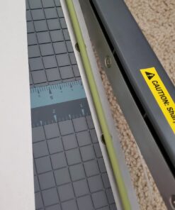 Swingline Paper Cutter, Guillotine Trimmer, 15" Cut Length, 10 Sheet Capacity, ClassicCut Lite (9315) 32 61u47Vow9sL