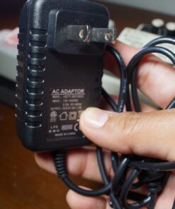 Donner DPA-1 Guitar Pedal Power Supply Adapter 9V DC 1A Tip Negative 5 Way Daisy Chain Cables for Guitar Effect Pedal 34 61uCQdWy 0L