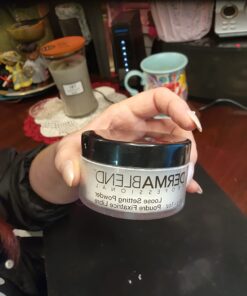 Dermablend Loose Setting Powder, Face Powder Makeup & Finishing Powder for Light, Medium & Tan Skin Tones Original Translucent 1 Oz 41 61uY3UiQaGL