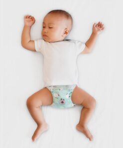 The Honest Company Clean Conscious Overnight Diapers | Plant-Based, Sustainable | Sleepy Sheep | Club Box, Size 4 (22-37 lbs), 54 Count Size 4 (54 Count) 16 61uZ5tFIBTL