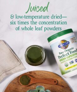 Garden of Life Super Greens Powder Smoothie & Mix, Probiotics & Digestive Enzymes for Digestive Health, Organic Superfoods Nutrition Fruit and Vegetables for Women & Men Energy, Original, 60 Servings 60 Servings (Pack of 1) 16 61unf5Xxa6L