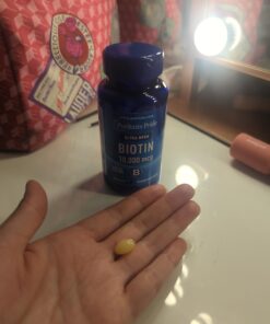 Puritan's Pride Biotin 10000 Mcg, Helps Promote Skin, Hair and Nail Health, Softgels 100 Count Unflavored 32 61uv1UfZYRL