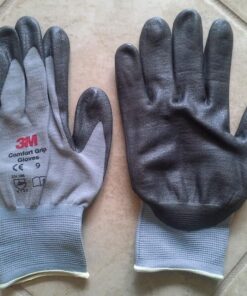 3M Electrical Markets Division unisex adult 3M COMFORT GRIP GLOVE CGL GU GENERAL USE SIZE L FOAMED NITRILE PALM PROVIDES EXCELLENT GRIP EVEN, Grey, Large Pack of 2 US 13 61vnbZOTgRL