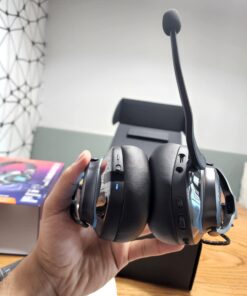 JBL Quantum 810 - Wireless Over-Ear Performance Gaming Headset with Noise Cancelling, Black, Medium 57 61vwe8HwaJL