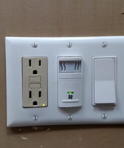 Leviton IPHS5-1LW Decora In-Wall Humidity Sensor & Fan Control , 3A, Single Pole, White 1 Pack 39 61wHkGdlaFL