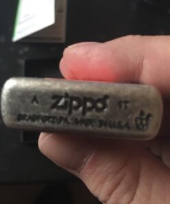 Zippo American Flag Lighters High Polish Chrome Space Design 61 61wP7r6xC0L