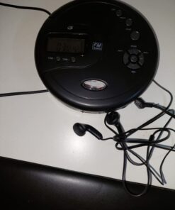 GPX PC332B Portable CD Player with Anti-Skip Protection, FM Radio and Stereo Earbuds - Black 33 61xPvKSMVTL