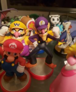 Nintendo Waluigi amiibo (SM Series) - Nintendo Wii U 9 61xd4Yi6TL