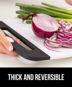 The Original Gorilla Grip Oversized 100% BPA Free Reversible Durable Kitchen Cutting Board Set of 3, Dishwasher Safe, Nonslip Handle Border Plastic Boards, Juice Grooves, Chopping Food, Cooking, Black Large (Pack of 3) Black/White 27 61xvS79JJ1L