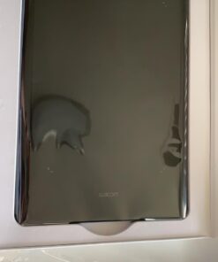 Wacom Intuos Pro Medium Bluetooth Graphics Drawing Tablet, 8 Customizable ExpressKeys, 8192 Pressure Sensitive Pro Pen 2 Included, Compatible with Mac OS and Windows,Black Regular 35 61y8bYqG3YL