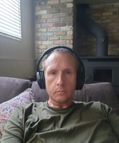 Bose QuietComfort 45 Wireless Bluetooth Noise Cancelling Headphones, Over-Ear Headphones with Microphone, Personalized Noise Cancellation and Sound, Triple Black 26 61yYfJkEwiL