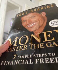 MONEY Master the Game: 7 Simple Steps to Financial Freedom (Tony Robbins Financial Freedom Series) 12 61ykS JaBeL