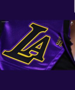 Hosa MID-305BK 5-Pin DIN to 5-Pin DIN MIDI Cable, 5 Feet 1 Count (Pack of 1) 11 61ym9YJrLL