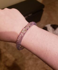 Art ‘N Glow Epoxy Resin for Clear Casting and Coating - 1 Gallon Kit - Perfect for Molds, Crafts, Tumblers, Jewelry, Wood - Food Safe, Non Yellowing, Bubble Free, and Made in The USA 39 61yzYaVuKlL