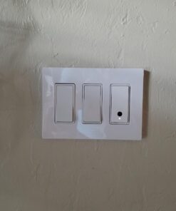 Lutron Claro 3 Gang Decorator/Rocker Wallplate, Gloss, White (1-Pack) | CW-3-WH 1 Pack 32 61zCNdLoxrL