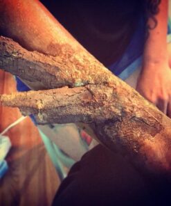 Kangaroo's Halloween Makeup Monster Liquid Latex I Quick Drying Liquid Latex Sfx Makeup Kit I Multi-Purpose Liquid Rubber White Face Paint for Zombie Makeup, Costume Makeup, Fake Scars 16oz Pint 47 61zX5G4Hl9L