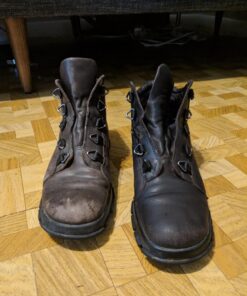 Fiebing’s Mink Oil Liquid, 8 Oz. - Soften, Preserves and Waterproofs Leather 19 71 1TTISIL