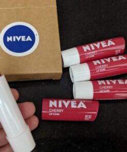 NIVEA Cherry Lip Care - Tinted Lip Balm for Beautiful, Soft Lips - Pack of 4 43 71 5psKvOL