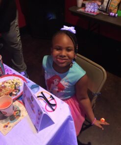 Fun Central 24 Pack - LED Light Up Jelly Rings | in Bulk | Assorted Colors | Flashing Rings Party, Easter Egg Hunts Raves EDM Concerts Sensory Toys for Kids 24 71 6xQfb7DL