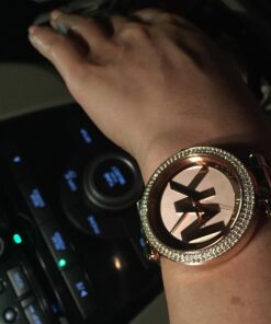 Michael Kors Parker Women's Watch, Stainless Steel and Pavé Crystal Watch for Women with Steel, Leather, or Silicone Band Rose Gold Logo 26 71 7cCvI6fL