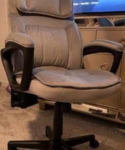 Amazon Basics Classic Office Desk Computer Chair - Adjustable, Swiveling, Ultra-Soft Microfiber, Lumbar Support, 28"D x 25"W x 43.5"H, Light Gray 25 71 DlEfC41L