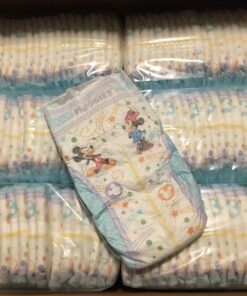 HUGGIES LITTLE MOVERS Active Baby Diapers, Size 3 (fits 16-28 lb.), 174 Ct, ECONOMY PLUS (Packaging May Vary) 37 71 RPPb7CzL