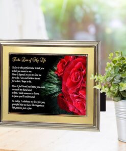 Alternative view of Romantic Christmas Gift of Love Poem and Red Roses in Gold Metallic Frame, 5x7 Inches