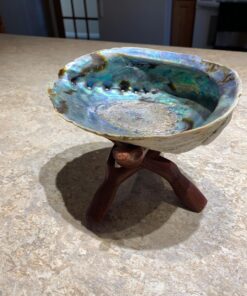 Natural Abalone (Pāua) Shell, with Stand,6-6.5 Inches,Supreme for Smudging,Cleansing Home,Meditation,Shell Crafts,Incense Holder,100% Natural, Sustainably Sourced by Ocean Shell Studios NZ 6"-6.5" 32 71 WBmTHpFL