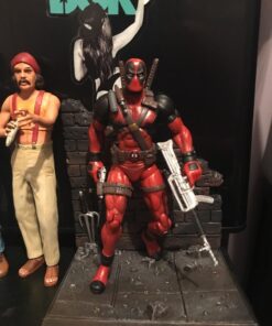Diamond Select Toys Marvel Select: Deadpool Action Figure,Red,black,Standard 35 71 pUjQr2RL