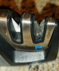 KitchenIQ 50009 Edge Grip 2-Stage Knife Sharpener, Black, Coarse & Fine Sharpeners, Compact for Easy Storage, Stable Non-Slip Base, Soft Grip Rubber Handle, Straight & Serrated Knives 37 7108P7oo2uL