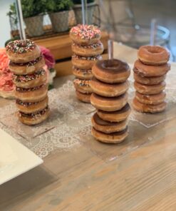 Darice Victoria Lynn Clear, 5 Piece Set with Two 10” and Three 15 Display Treats at Weddings, Showers and Other Ev Acrylic Donut Stands 38 710XoekTtyL