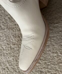 Angelus Easy Cleaner Kit - Sneaker Cleaning Kit | Premium Shoe Cleaner, Brush, and Microfiber Towel | Safe on all Fabrics - Made in USA - 8.6oz 40 710Zv4kktoL