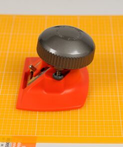 NT Professional Mat Cutter, 45 Degree Bevel Mat Board Cutter, 1 Cutter (MAT-45P), Aluminum Die-Cast Grip, Red/Grey 14 710bbAqlvHL