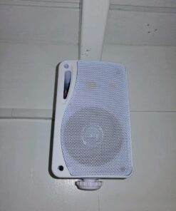 Pyle 3-Way Weatherproof Outdoor Speaker Set - 3.5 Inch 200W Pair of Marine Grade Mount Speakers - in a Heavy Duty ABS Enclosure Grill - Home, Boat, Poolside, Patio, Indoor Outdoor Use -PLMR24 (White) Standard Packaging 33 710tiIKzCML