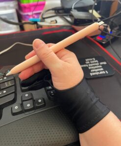 OTraki 4 Pack Artist Gloves for Drawing Tablet Free Size with Two Fingers for Graphics Pad Painting Good for Right or Left Hand - 2.95 x 7.87 inch M Black 45 710tue7yuLL